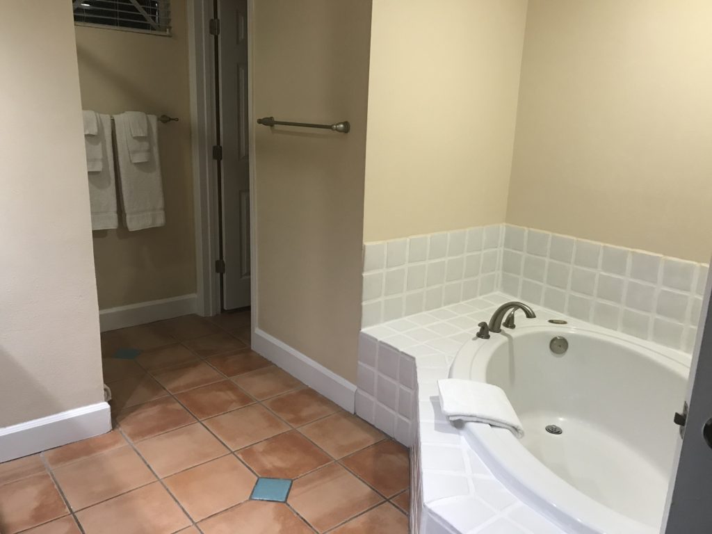 third room bathroom