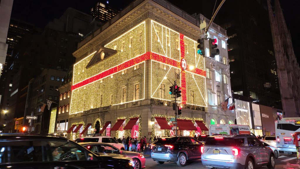 Cartier store in NYC with Christmas lights