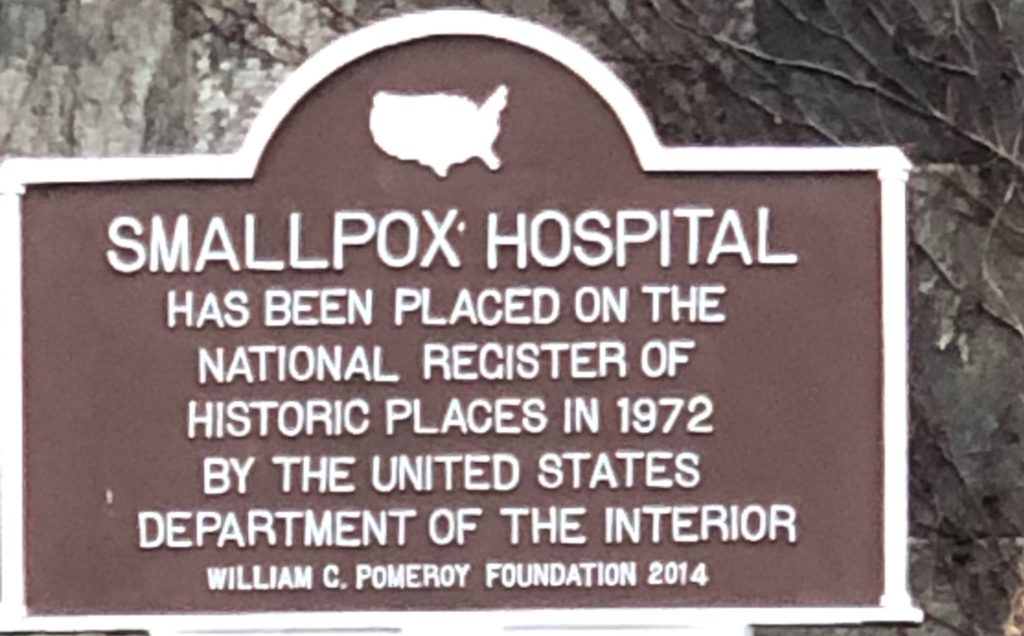 Smallpox hospital sign at Roosevelt Island - a historical hidden gem