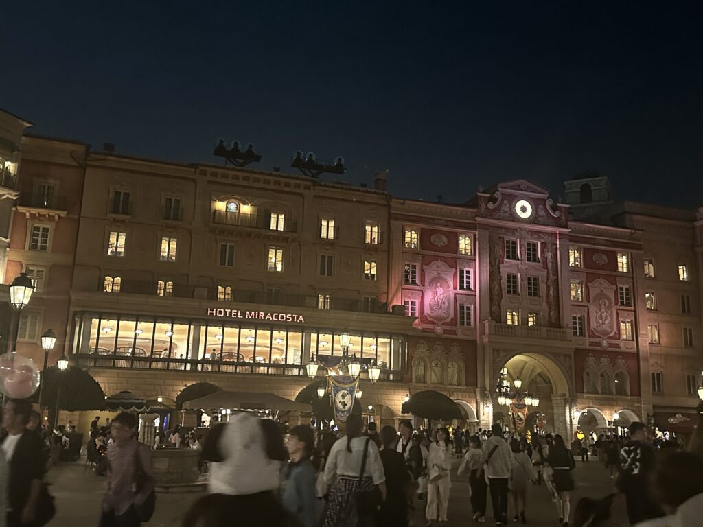 Hotel MiraCosta at Tokyo DisneySea